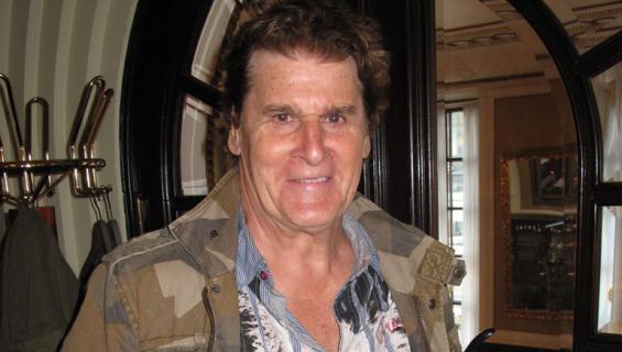 Frederik palasi Suomeen.