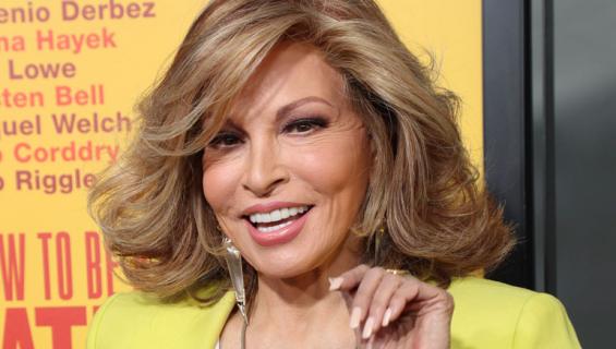 Raquel Welch sai elämänhalunsa takaisin.