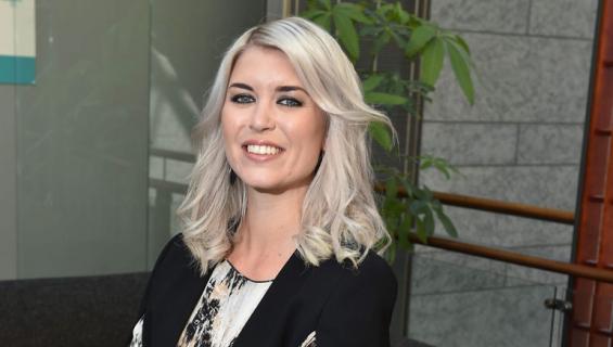 Susanna Koski kaatui rähmälleen.