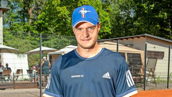 Aleksander Barkovin mökin pihatyöt ovat edelleen kesken.