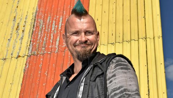 Vesku Jokinen löysi nuoren rakkaan.