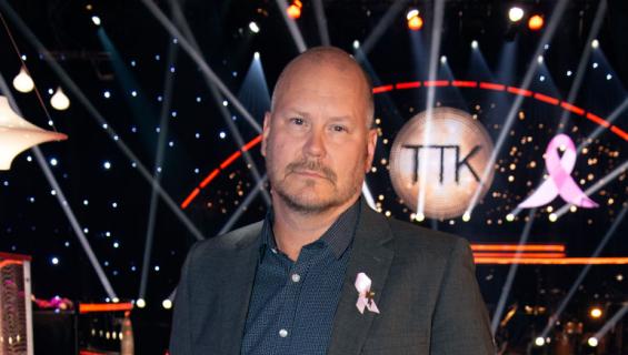 Janne Virtanen pakeni työhön vaimonsa kuolemaa.