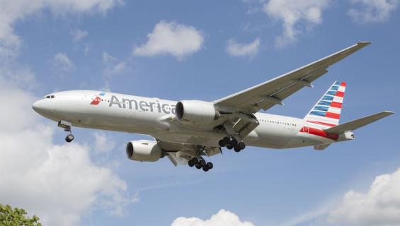 American Airlinesin työntekijästä tuli kuuluisa.