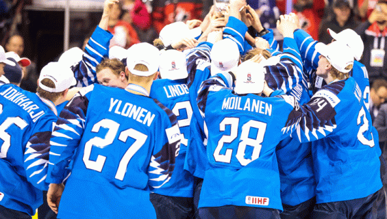 Nuoret Leijonat.