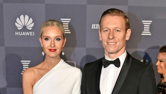 Mikael ja Metti Forssell asuvat Kaivopuistossa.