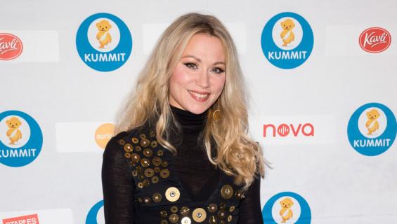 Anna Eriksson juhli homoravintolassa.