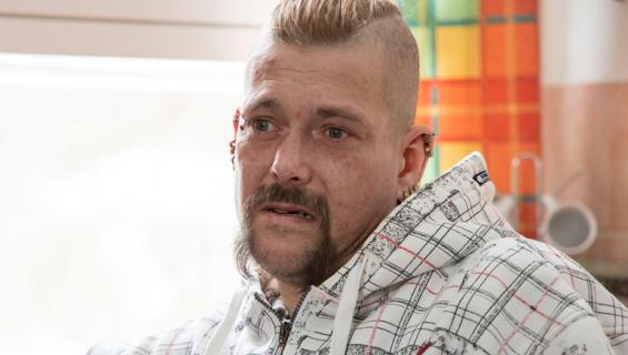 Henri Sonkamuotka kieltäytyi avusta alkoholismiin.