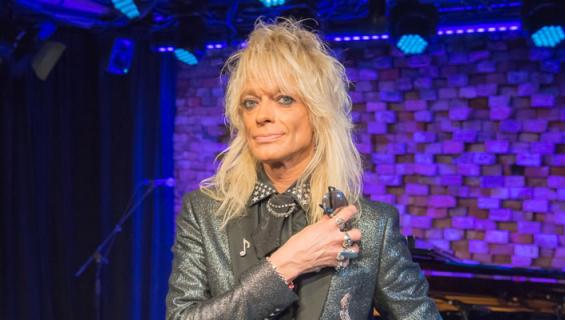 Michael Monroe kävi eläinlääkärissä.