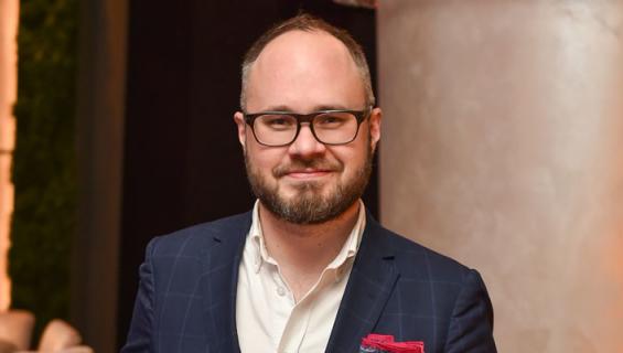 Tuomas Enbuske joutui ulosoton asiakkaaksi.