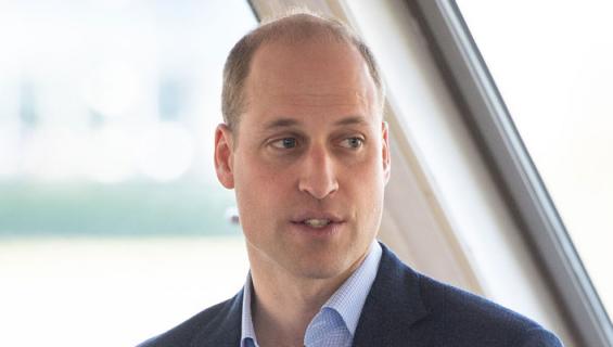 Prinssi William löi koomikon ritariksi.