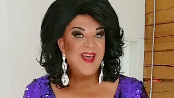 Mega_paula