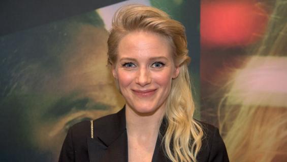 Laura Birn sai Helana-elokuvan kuvaukset valmiiksi.