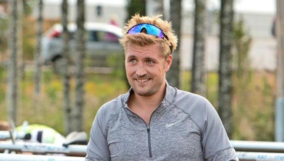 Stefan Therman osti uuden auton.