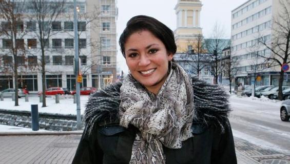 Jasmin oli 14-vuotias voittaessaan Suomen mallikuningatar -kilpailun vuonna 1996.