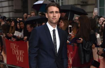 Matthew punaisella matolla
