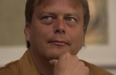 Jari porttila kirjatilaisuudessa vuonna 2004
