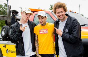 Isac Elliot, Mikael Gabriel sekä Ville Eerikkilä Punk'd Suomi -kuvauksissa