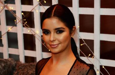 Maailman seksikkäin dj Demi Rose käänsi katseita.