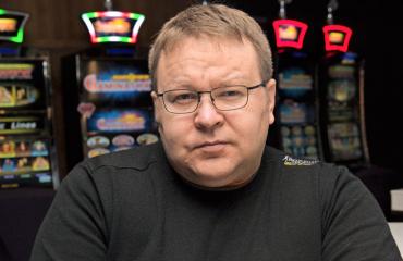 Pekka Mäellä on mittavat velat.