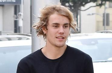 Justin Bieberillä oli mälli housussa.