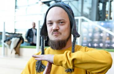 Pyhimys on Vain elämää -tähtien tulokuningas.