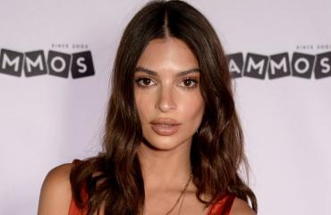 Emily Ratajkowski