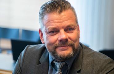 Kiimainen tyttö squirts