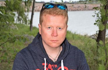 Sampo Kaulaselta vietiin aseet pois.