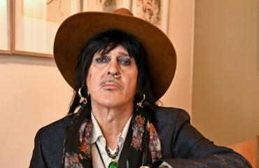 Andy McCoy kertoi käyttävänsä kannabista.