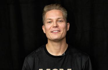 Cheek oli Jenni Vartiaisen keikalla.