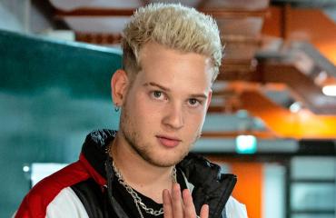 Lukas Leon