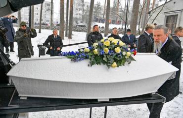 Matti Nykänen saatettiin viimeiselle matkalleen.