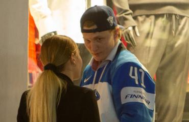 Joel Kiviranta Leijonien kultajuhlissa.