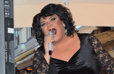 Mega-Paula
