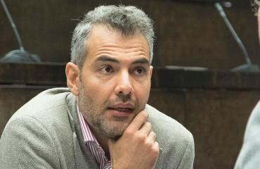 Hussein al-Taeen dramaattinen naisruletti.