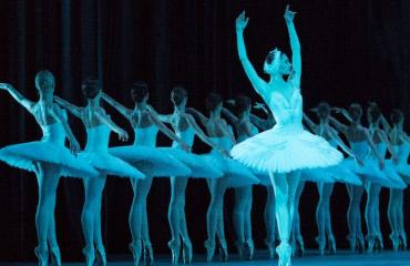 Ballerina käyttäytyi väkivaltaisesti