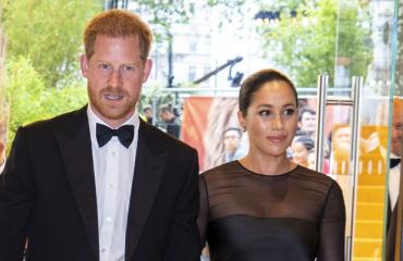 Harry ja Meghan joutuivat kritiikin kohteeksi.