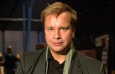 Antti Kaikkonen viettää öitään Jannika-rakkaansa luona.