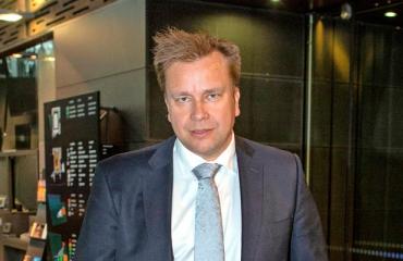 Antti Kaikkonen polski vesipuistossa.