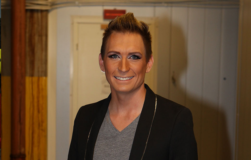 Drag-artisti Miss Divet esityksestään: Toivoin enemmän! Drag-artisti Miss Divet esityksestään: Toivoin enemmän!