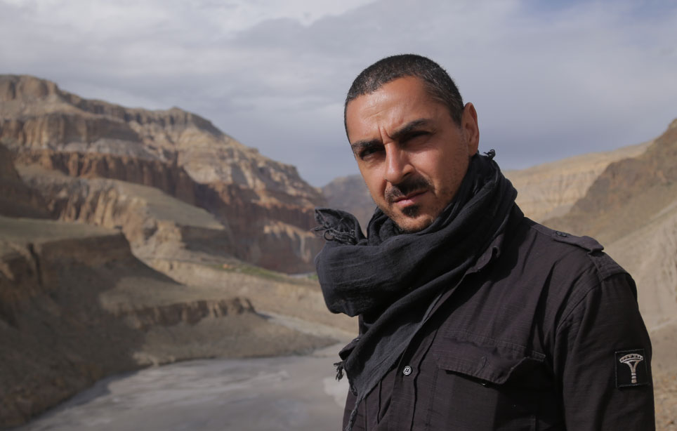 Arman Alizad paljastaa yksityiskohtia karmeasta sairastumisestaan Nepalissa! Arman Alizad paljastaa yksityiskohtia karmeasta sairastumisestaan Nepalissa!
