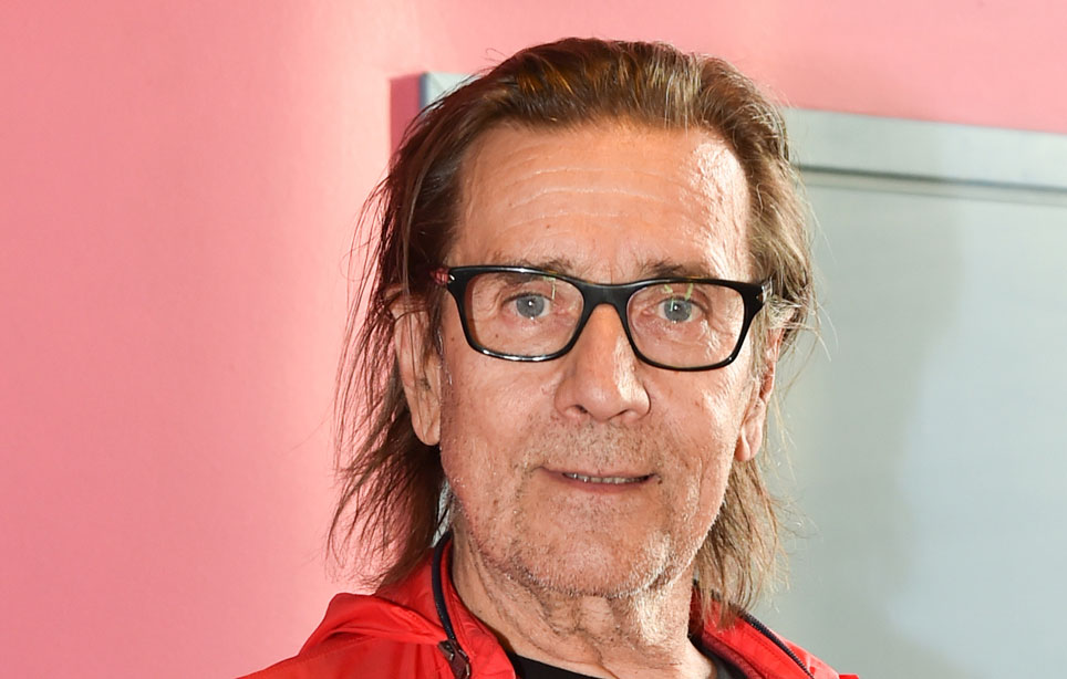 Näyttelijä Pekka Laihon onni: leukemia kurissa, tuore puoliso rinnalla! Näyttelijä Pekka Laihon onni: leukemia kurissa, tuore puoliso rinnalla!