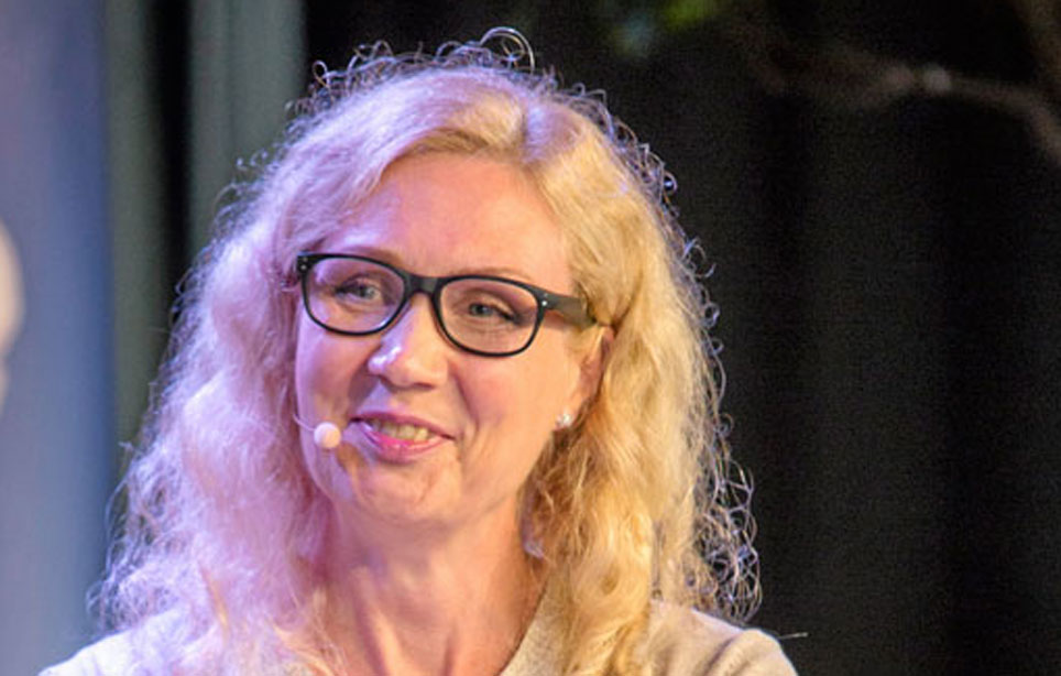 Anneli Auer avautuu: epäili lankoaan Jukka S. Lahden murhaajaksi! Anneli Auer avautuu: epäili lankoaan Jukka S. Lahden murhaajaksi!